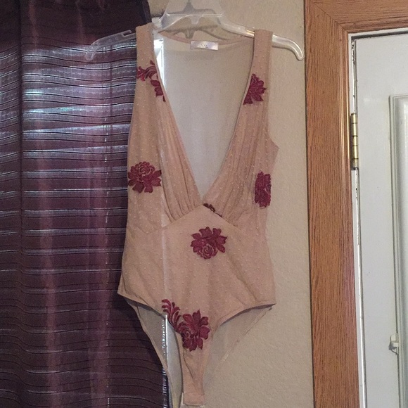 Shirt - Picture 1 of 2